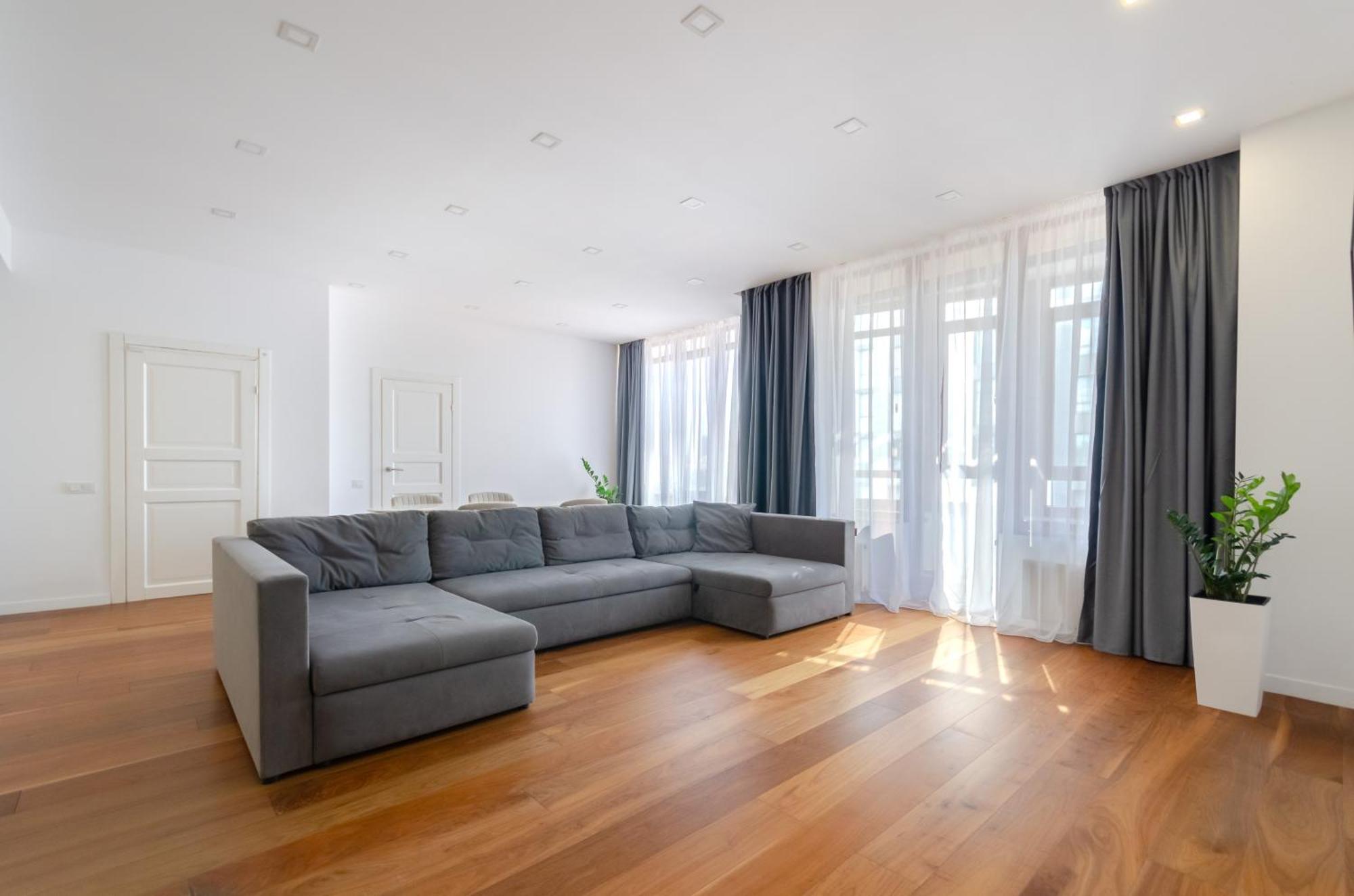 Petrovdom Inn Rc Diplomat Hall -The Smart Hotel Apartment Panoramic City View I Kyiv Exterior photo